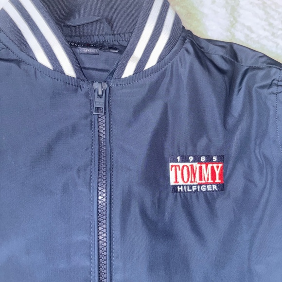 Boys Tommy Hilfigure jacket - Picture 2 of 4